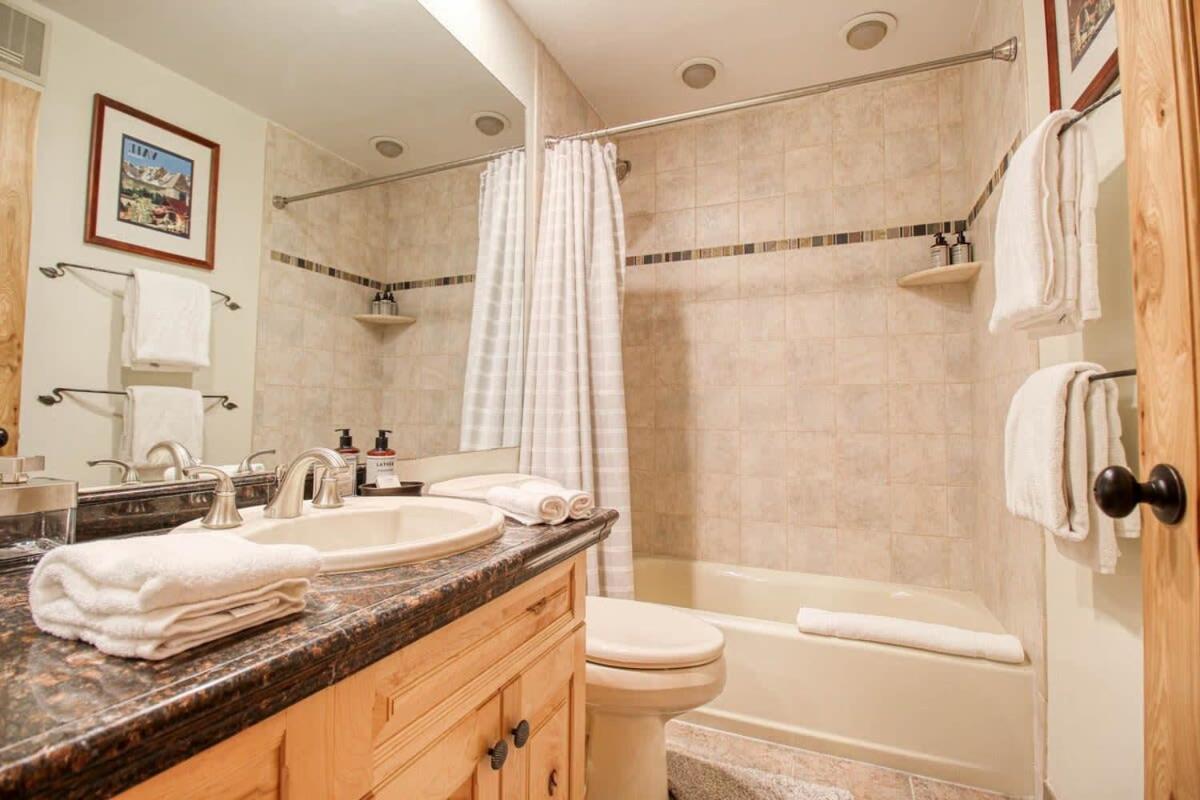 Unit 520 - 3Br Condo With Balcony Views Avon Extérieur photo